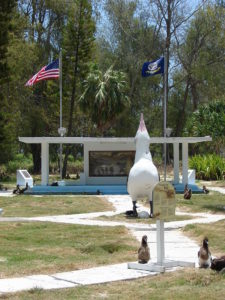 Navy Memorial and Gooney Statue